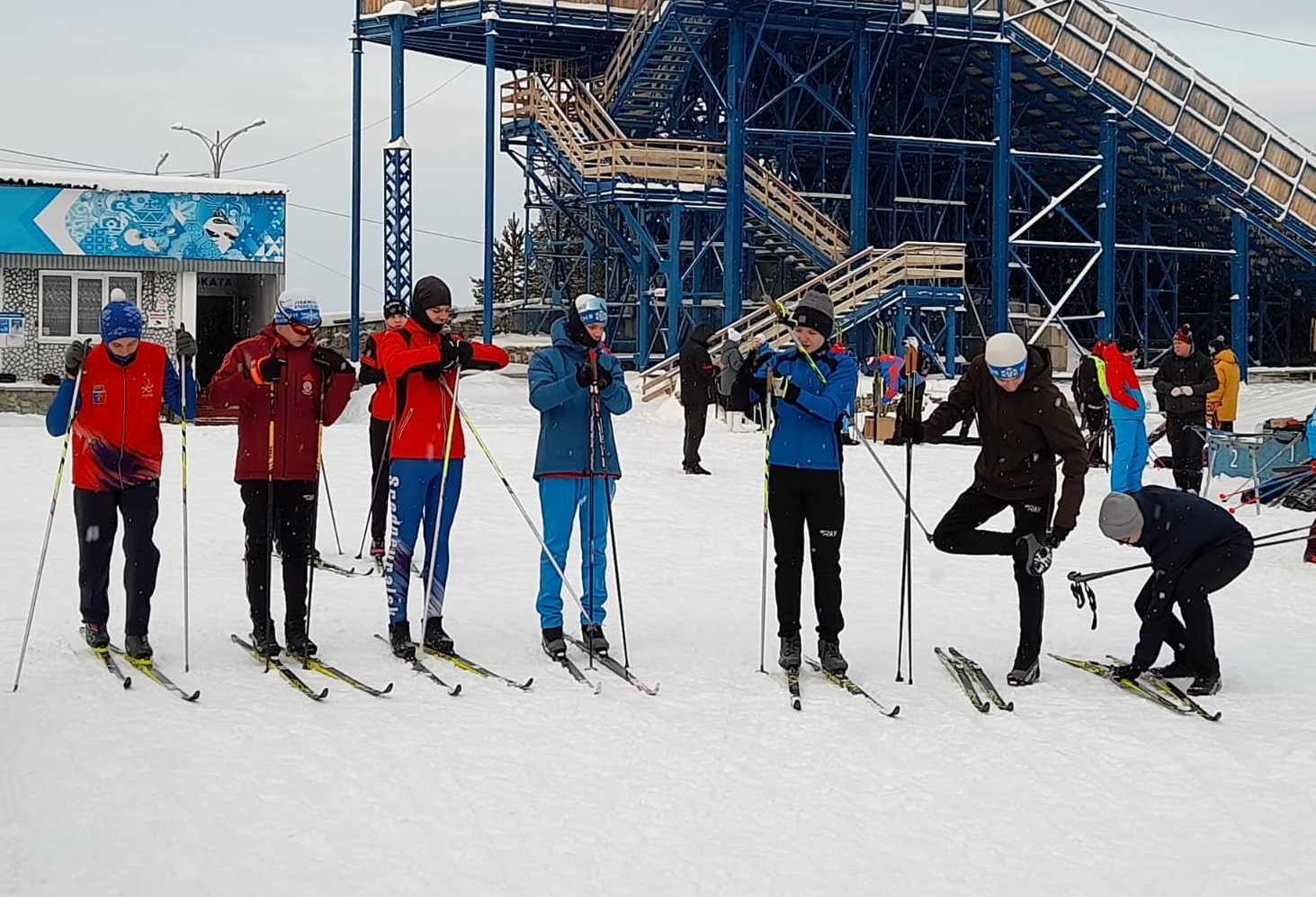 Областные соревнования по лыжным гонкам среди юношей и девушек